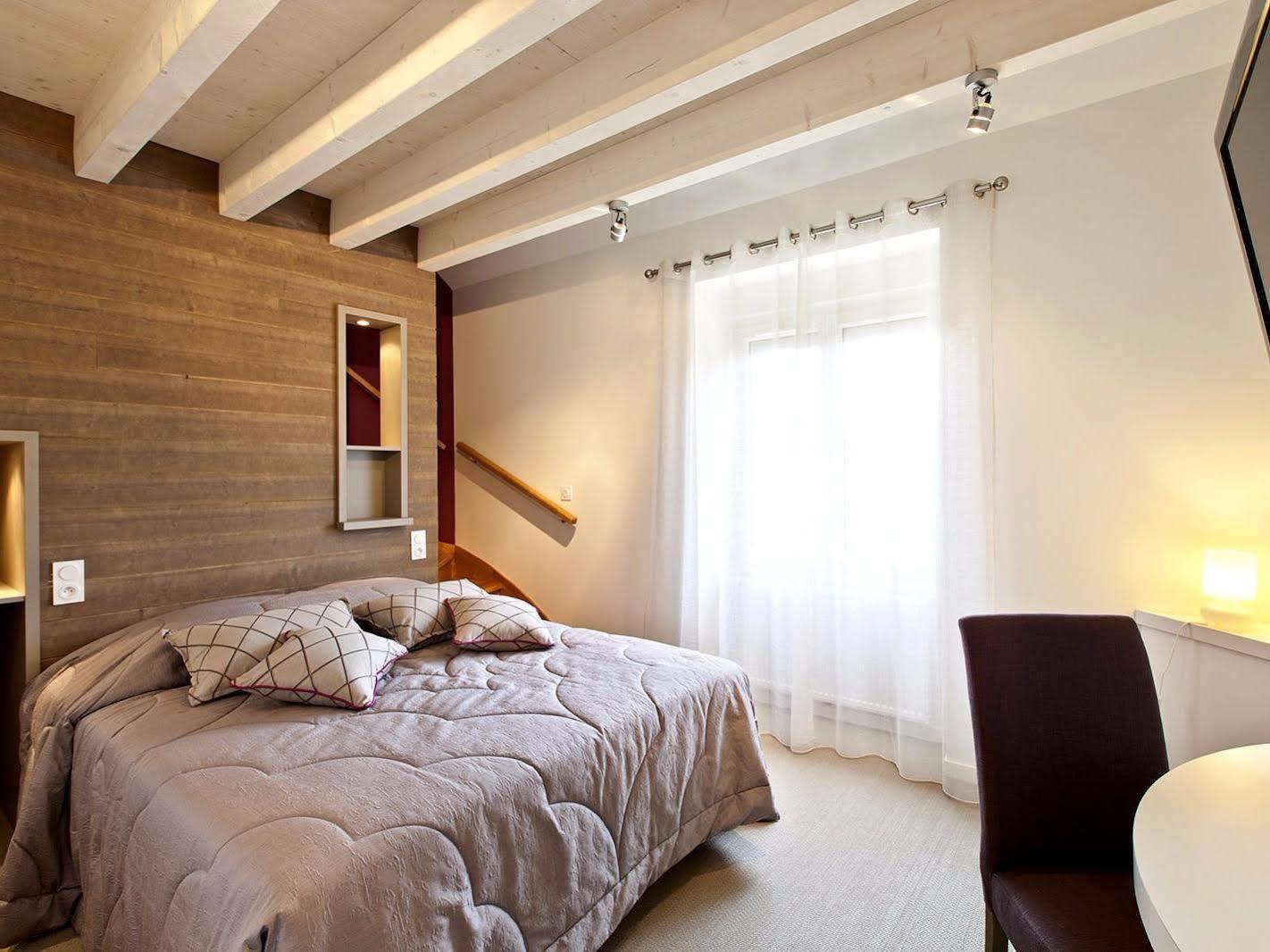 Hostellerie Saint Germain Ngoại thất bức ảnh