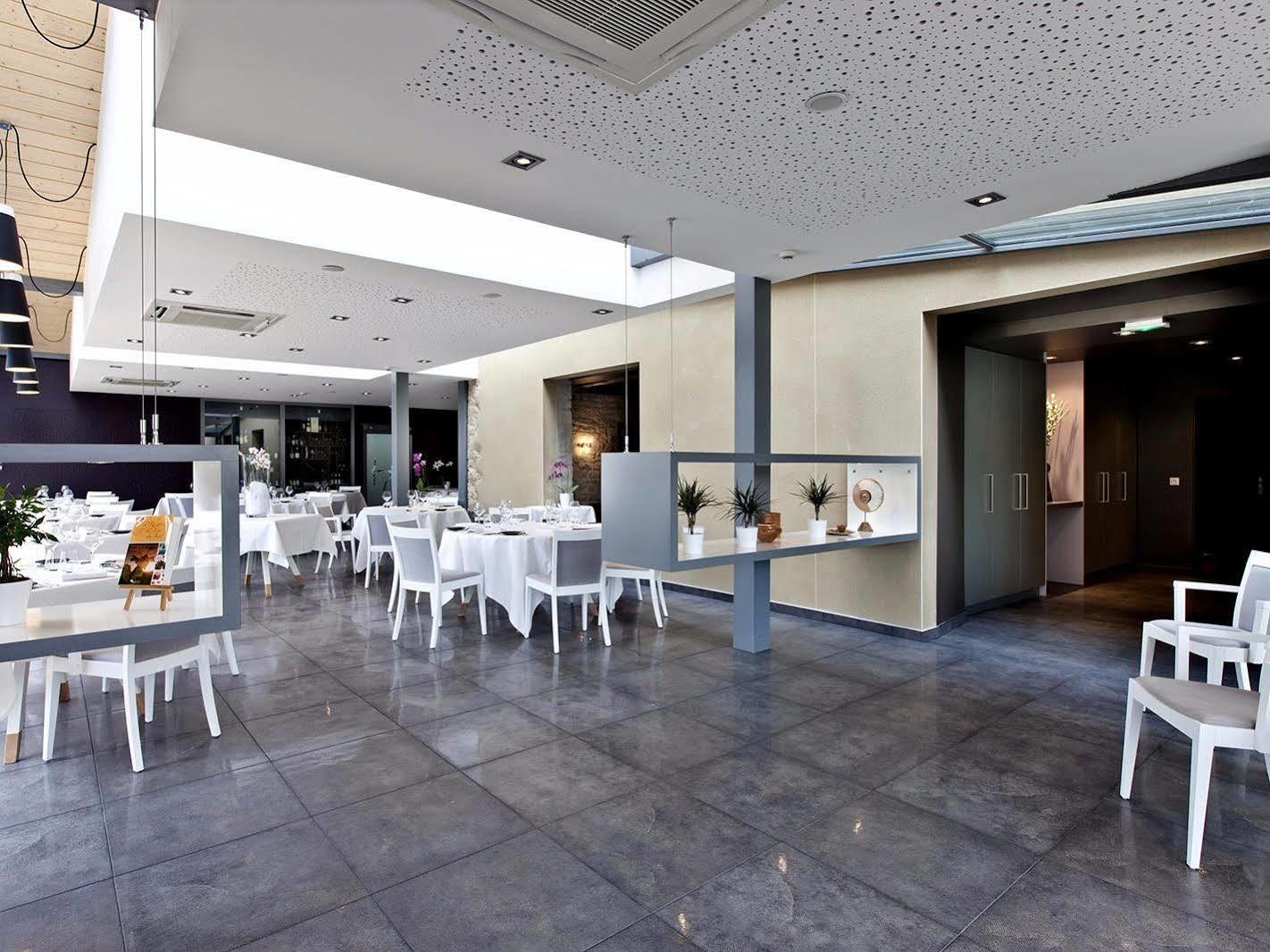 Hostellerie Saint Germain Ngoại thất bức ảnh